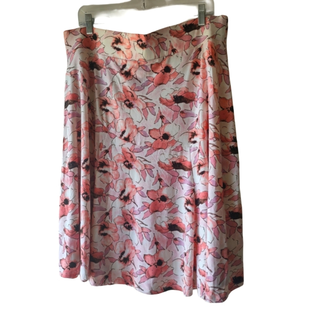 Floral Pink Skirt NWOT 18/20W
